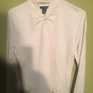 pre-owned Female Top
